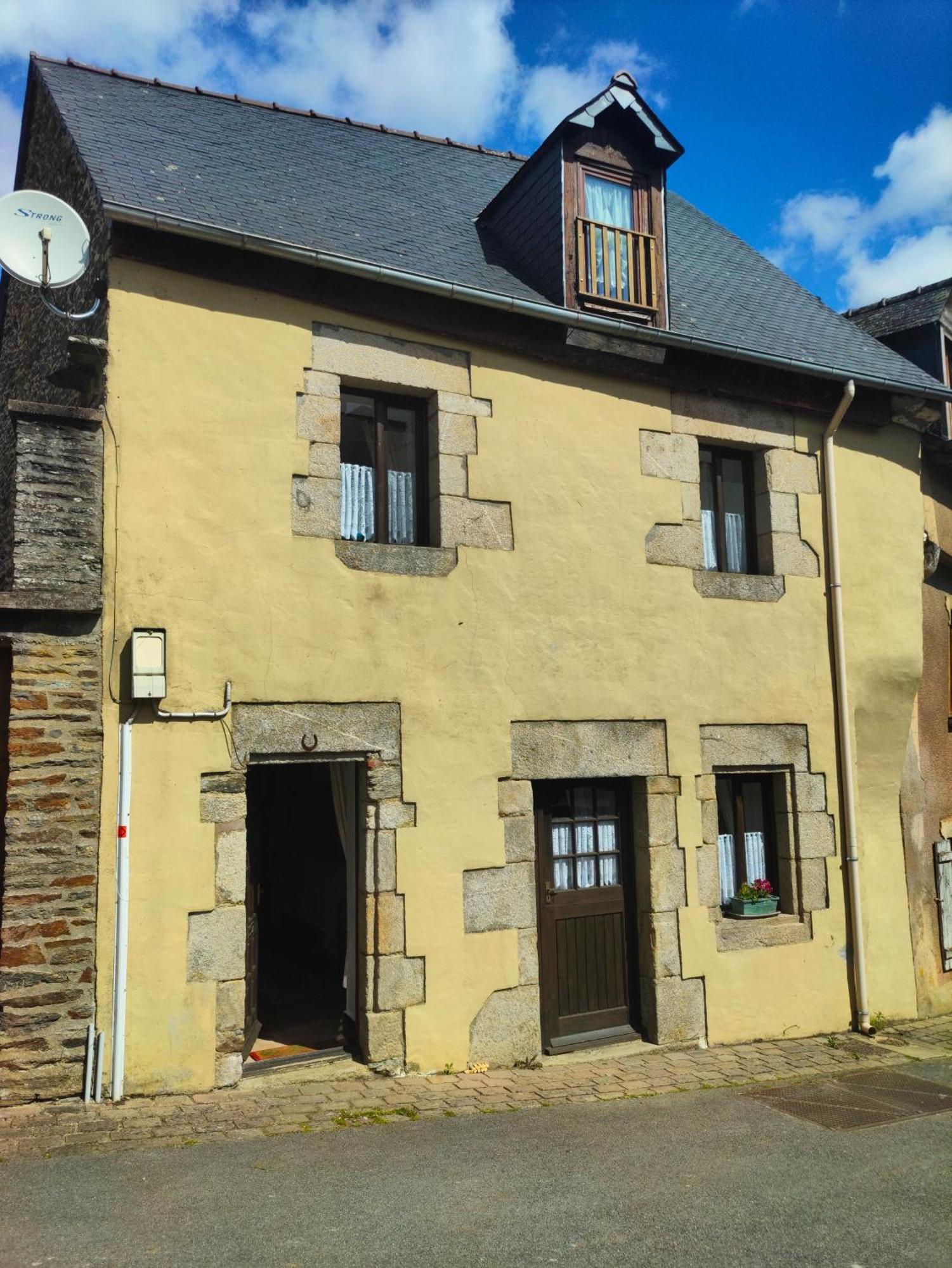 Maison Josselin Proche Chateau Eksteriør billede